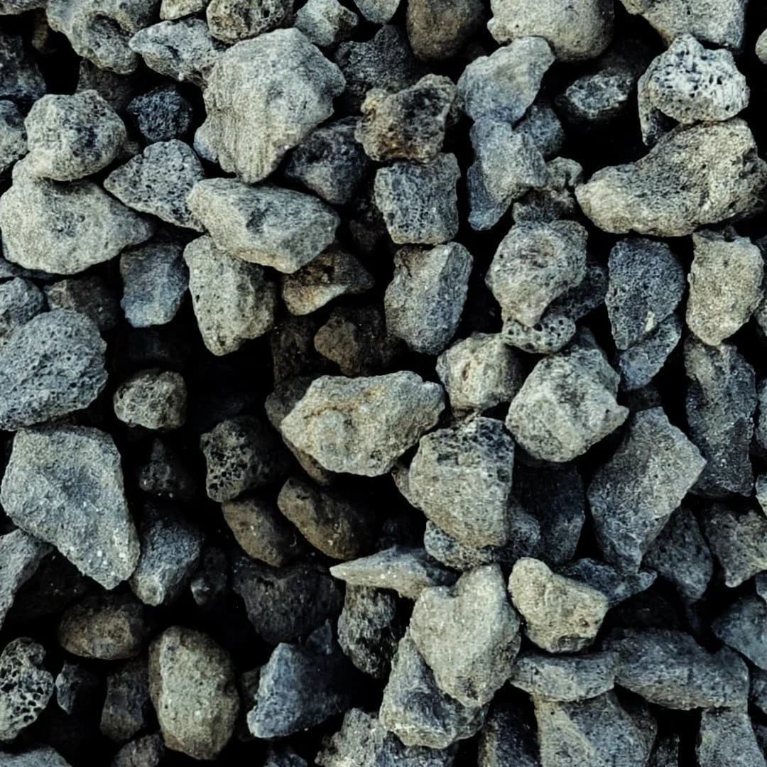 Black Lava Rock 3/4"